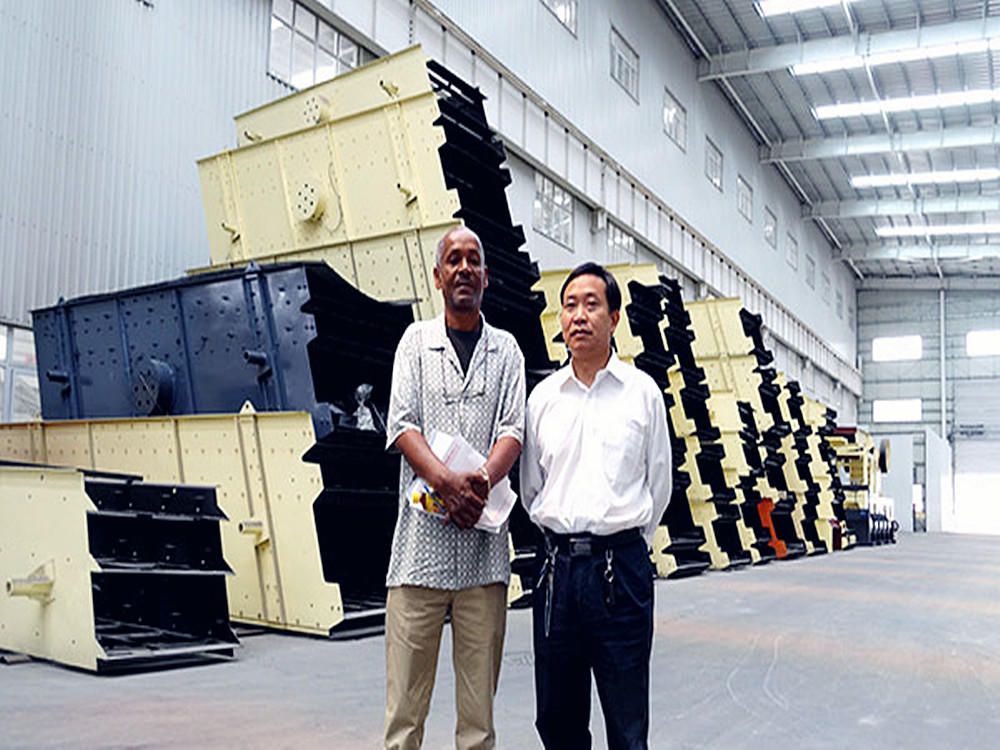 喀麦隆总统比亚访华 星辉注册获喀方企业青睐