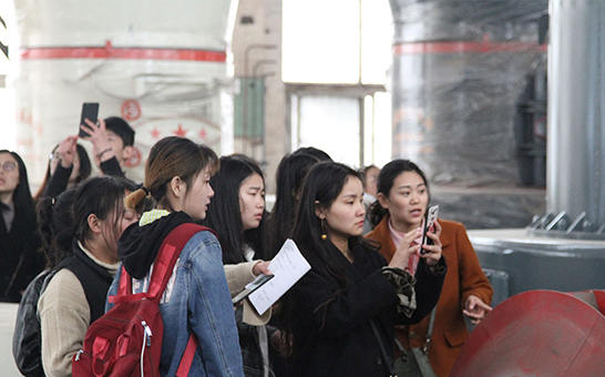 星辉：守护绿水青山，大国重器责无旁贷