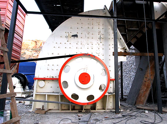 破碎机设备行业投资潜力大