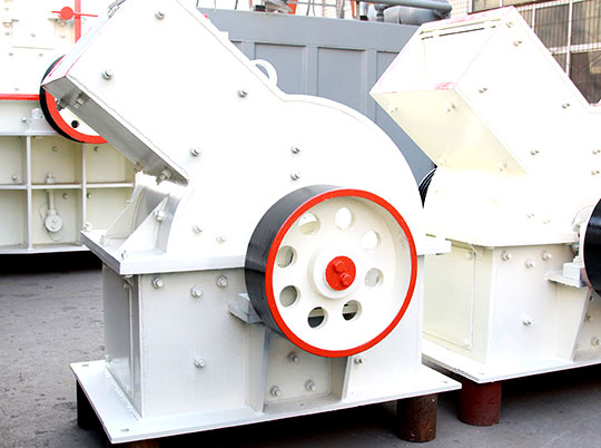 星辉注册讲述如何使锤式破碎机锤头“延年益寿”