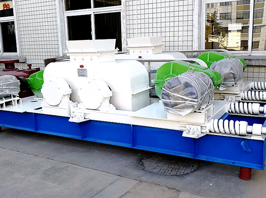 星辉注册对辊式破碎机操作要领