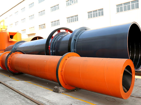 星辉注册：烘干机设备保养要贯穿始终