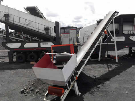 175t/h轮胎移动破碎站应用案例